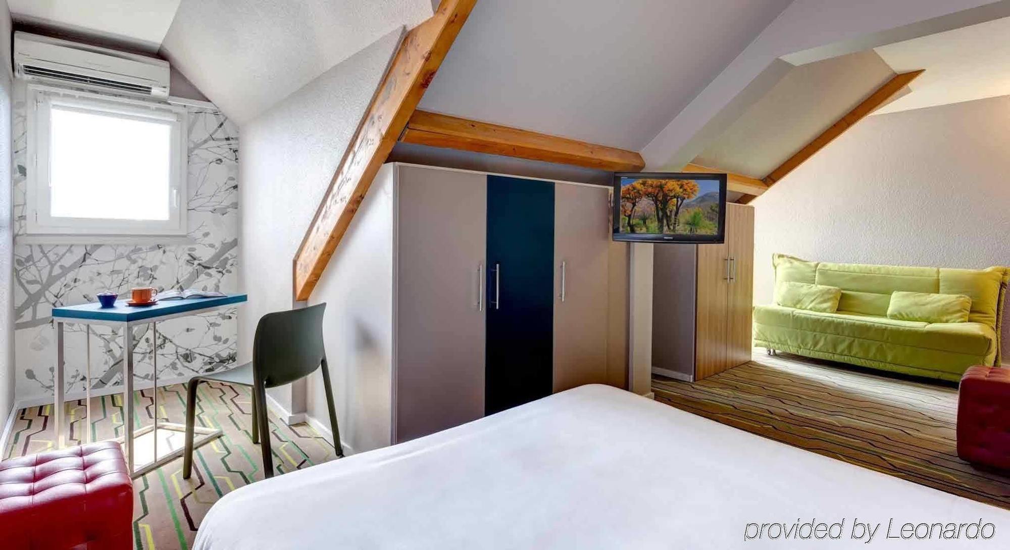 Отель Ibis Styles Perigueux Трелисак Экстерьер фото